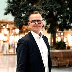 Porträtt på alexander odegran